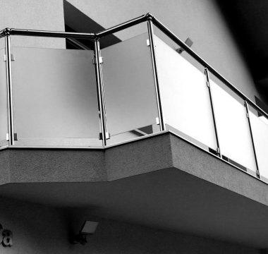 glass-mat-1-Custom-blackwhite